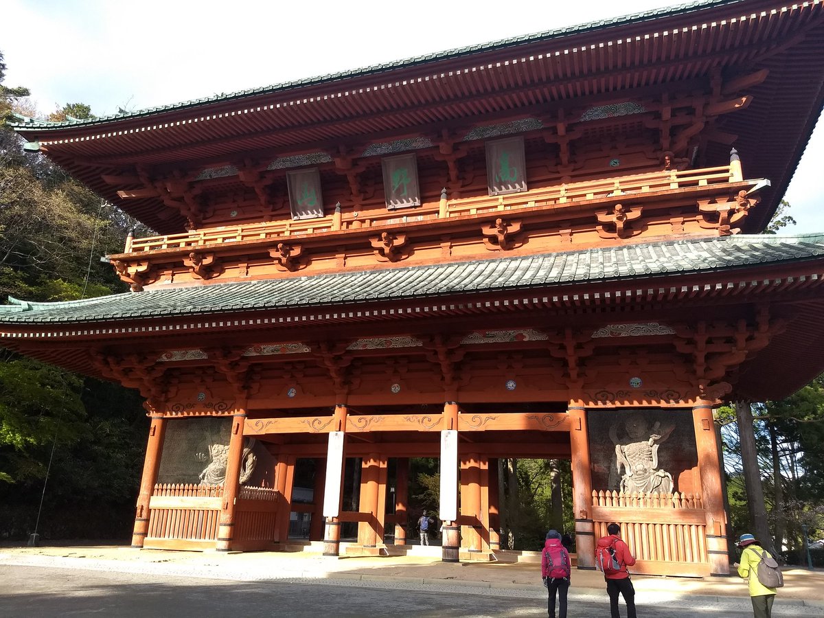McCallum_Jo's tweet photo. Daimon Gate, Koyasan, Japan https://t.co/bxOz402jK4