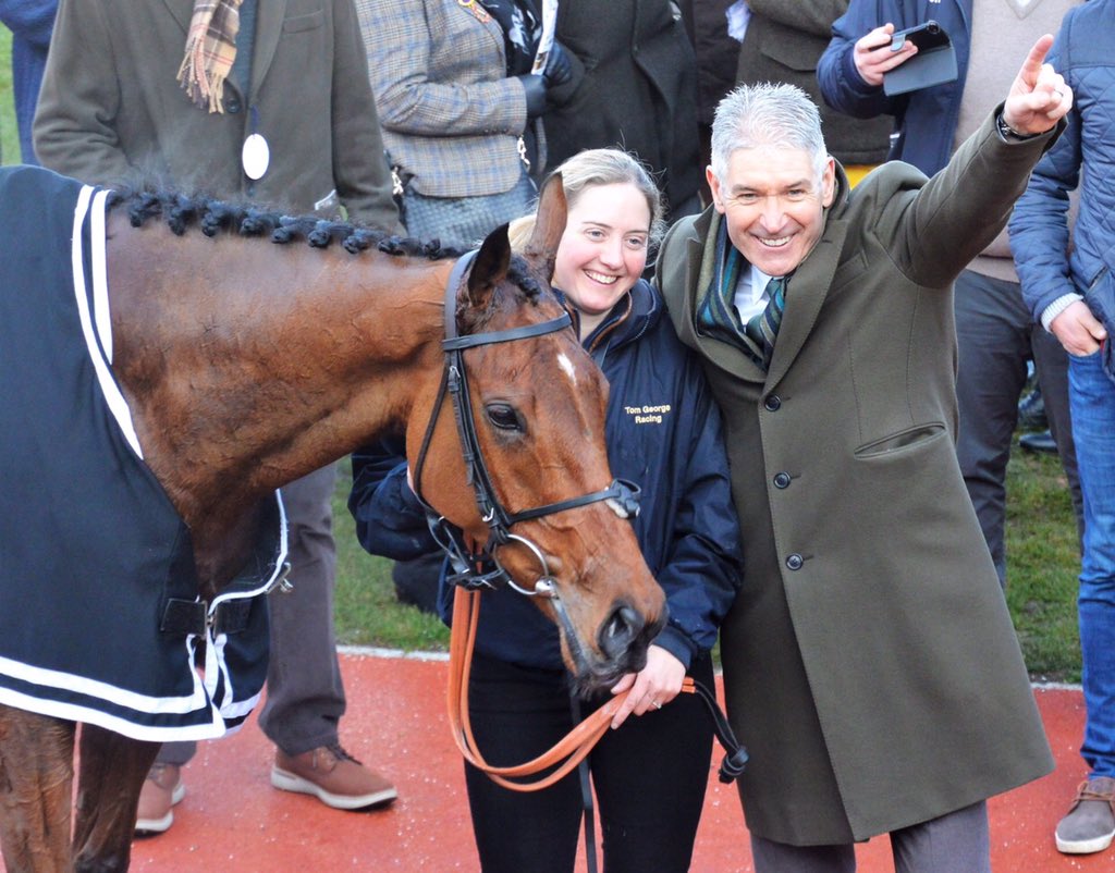 We’re so pleased with our 2018/19 season, finishing on 52 winners with a strike rate of 14% & £902,862 in prize money🏇 I’d like to thank all of my fantastic staff who have worked so hard all season, our jockeys & thank you to our owners who are such loyal supporters of the yard