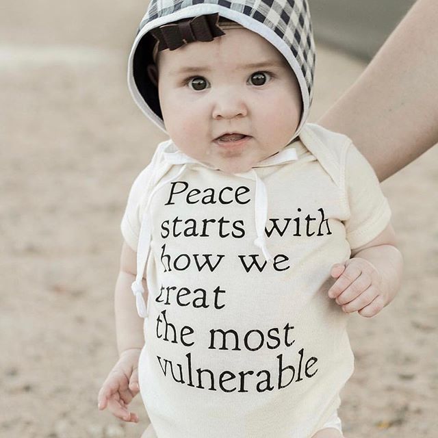 This eco-friend onesie from @triotrendythreads has the best message to share. bit.ly/2LahmuM