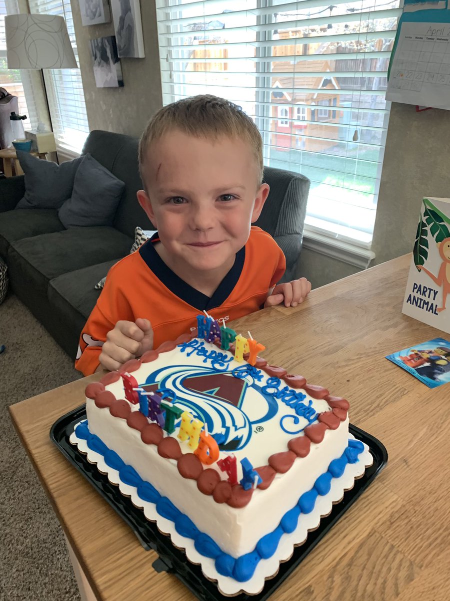 karibunicenter's tweet photo. Birthday cake for the birthday boy. Here’s to an Av’s win in game 2! #Avs #ColoradoAvalanche #NHLPlayoffs https://t.co/nE10tFuWXr