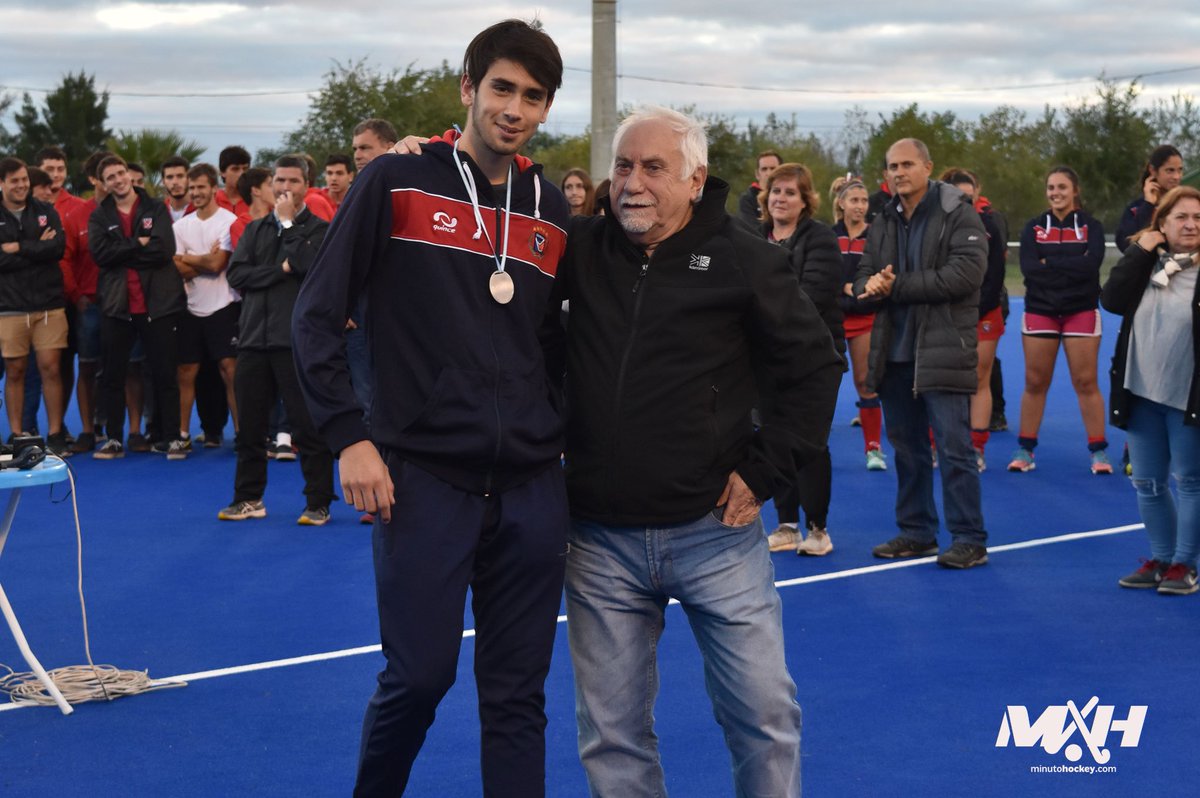 MinutoHockey's tweet photo. Los destacados del #ArgSub21
Lautaro Ferrero premio al goleador (CBA)
Gonzalo Yanello mejor arquero. (CBA)
Mejor jugador del certamen: Martín Fernández.
Facundo Zárate (Córdoba) fue distinguido por su actuación en la final. https://t.co/UXtgMssSI1