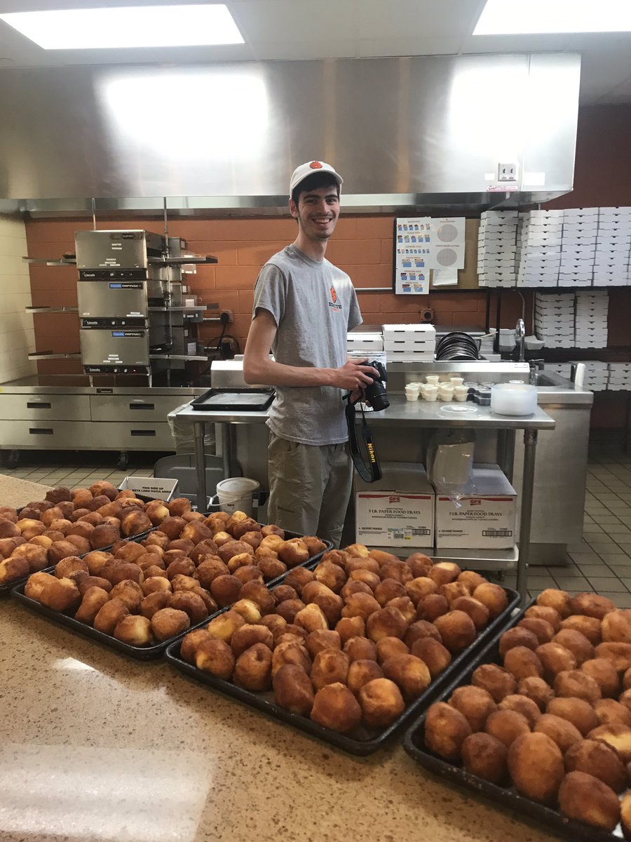 IgniteDonuts's tweet photo. Weโre ready for you! Donut kits will be on sale until 10 (while supplies last). Take a picture of your donuts and tag it #IgniteDonuts for a chance to be featured on our social media! https://t.co/xCDJS8Tfjk