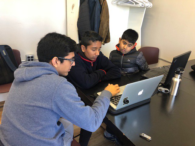 CoderCookies's tweet image. And Every Location is important too !
Our Code Coaches and Volunteers maintain the same quality and focus to keep it all student-centric.
Our KW Location in full action today!
#CoderCookies #KidsCoding #TeenCoders #GirlsWhoCode