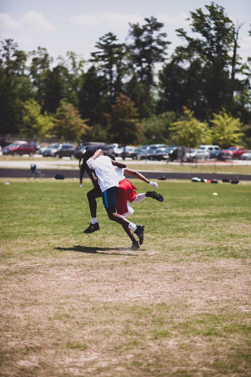 ✞ larry howard tweet media