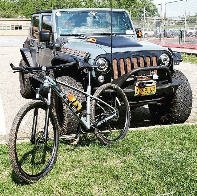 o3djeeps's tweet photo. I swear I did not intend to buy a bike that matches my Jeep. I'm not saying I'm bummed about it... But I seriously didn't set out to do it.
.
.
.
#overclock3d #o3djeeps #jeep #jeeplife #jeepwrangler #offroad #jeepbeef #4x4 #jeepnation #jeepporn #wrangler #jeeps #jeeplove #je… https://t.co/qJjppu5TLy