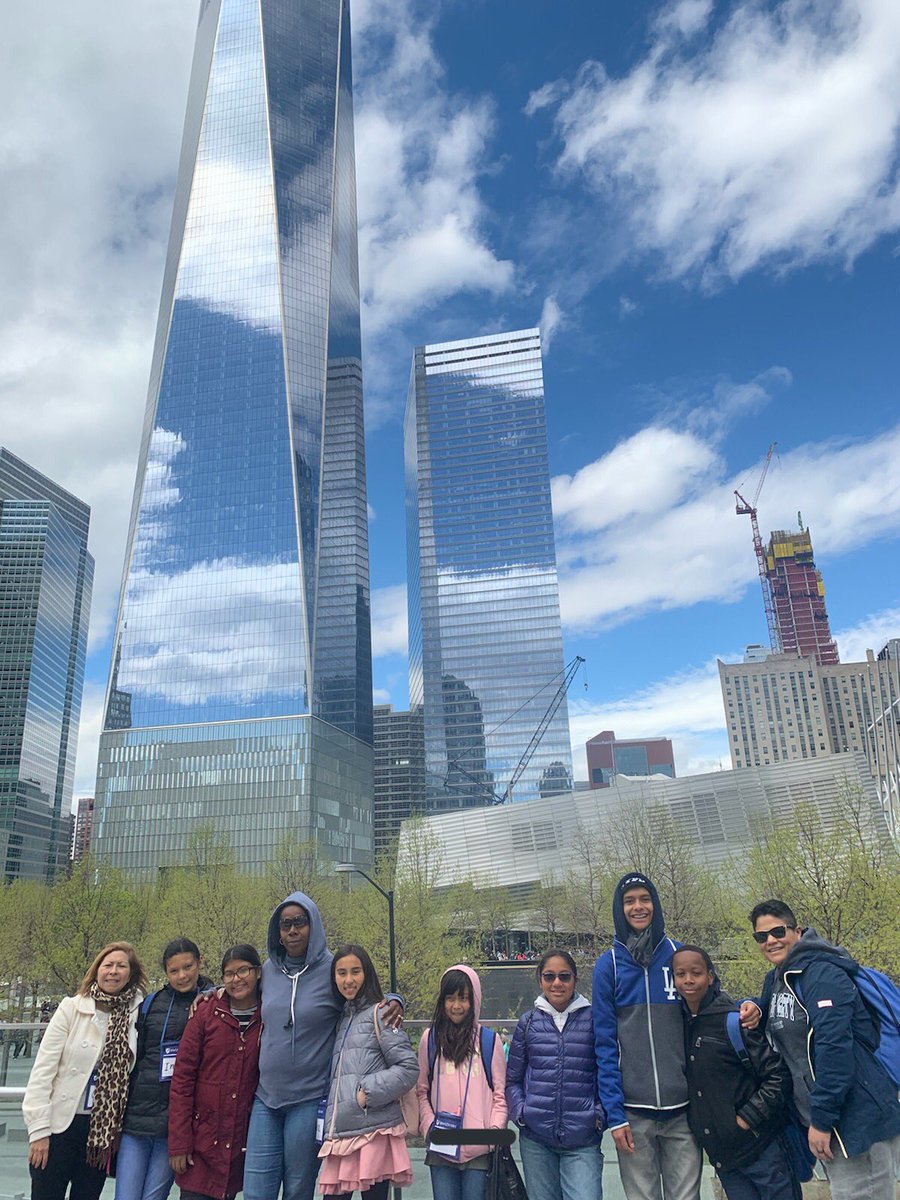 paulajboys's tweet photo. JROB’s fabulous Ms Giron ventured to Washington DC for her annual 5th grade trip with students. This year she also took them to NYC to take in a Broadway play and to visit the 9/11 Memorial. So grateful for her effort and passion! #ProudToBeLBUSD #180daysofwhy 🐬❤️ https://t.co/4EbiAn0s9E