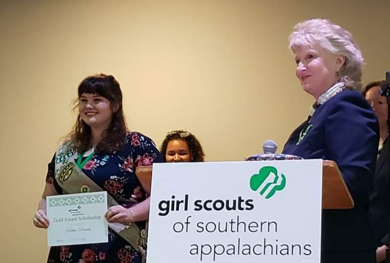 KatyD_00's tweet photo. Thank you @GirlScoutCSA for helping me grow as a leader. Today I earned my Gold Award &amp; got to thank my mom by pinning her during the ceremony. A special thank you to the Gold Award committee for presenting me w/ the scholarship~I won't let you down. #tears #BlessedAndGrateful https://t.co/D45pZrec1a