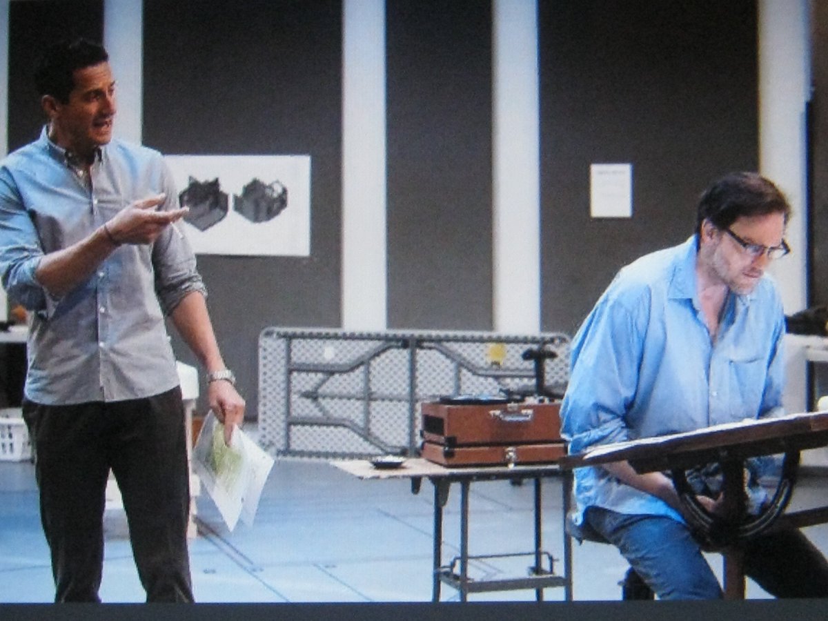 Elina21458891's tweet photo. #SashaRoiz🌟#LisaDatz🌟#SilasWeirMitchell🌟on rehearsal "Three Days of Rain" at Portland Center Staga ❤️🌹☀️ https://t.co/Yi77ImAek9