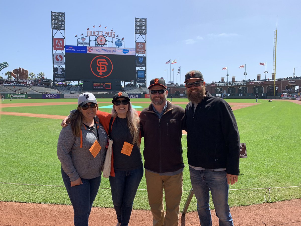 LeighCambra's tweet photo. Did you see Mr. Schrier on TV during the #SFgiants game? Don’t forget to vote for him! @NBCSAuthentic  #wearecarmelunified @PadreBobCHS @PadreSports @CarmelUnified https://t.co/FedqvAs0zg