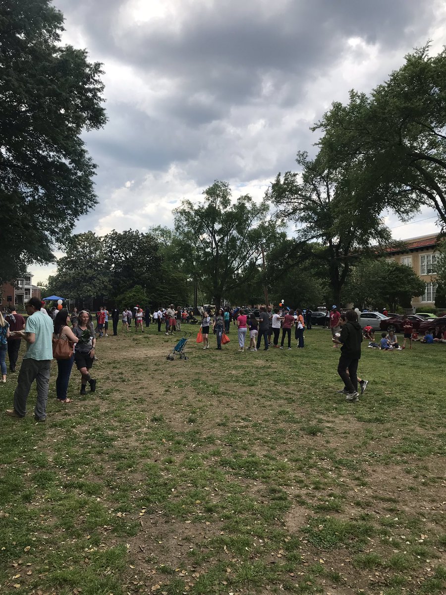 RPDCaptainMarty's tweet photo. Enjoying the Albert Hill Elem School PTA Spring Picnic with Officer Ward, Major O’Kleasky, Sgt. Sims. Thanks RPD Motor Unit, Mounted Unit and K9 https://t.co/32WMS64ogA