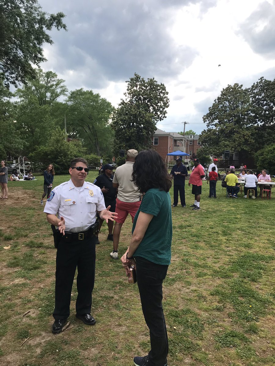 RPDCaptainMarty's tweet photo. Enjoying the Albert Hill Elem School PTA Spring Picnic with Officer Ward, Major O’Kleasky, Sgt. Sims. Thanks RPD Motor Unit, Mounted Unit and K9 https://t.co/32WMS64ogA