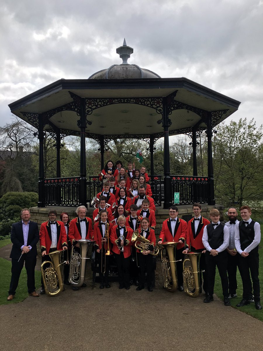 beaumarisband's tweet photo. Roedd hi'n fore cynnar ond yn ddiwrnod da i'r Band yn Buxton heddiw wrth i ni orffen yn yr ail safle yn Adran 4 o Ŵyl Prês Buxton.
#nwabba https://t.co/3JFscG0eF8