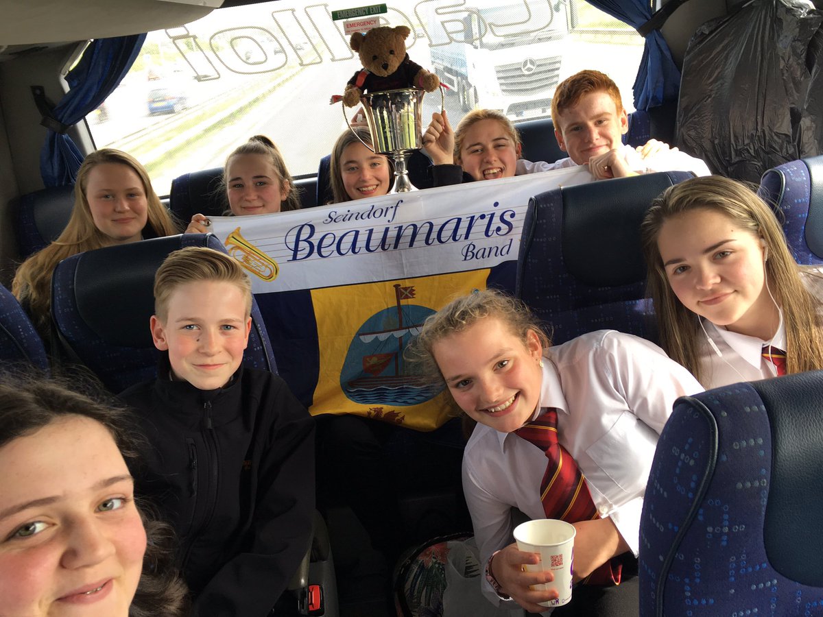 beaumarisband's tweet photo. Roedd hi'n fore cynnar ond yn ddiwrnod da i'r Band yn Buxton heddiw wrth i ni orffen yn yr ail safle yn Adran 4 o Ŵyl Prês Buxton.
#nwabba https://t.co/3JFscG0eF8