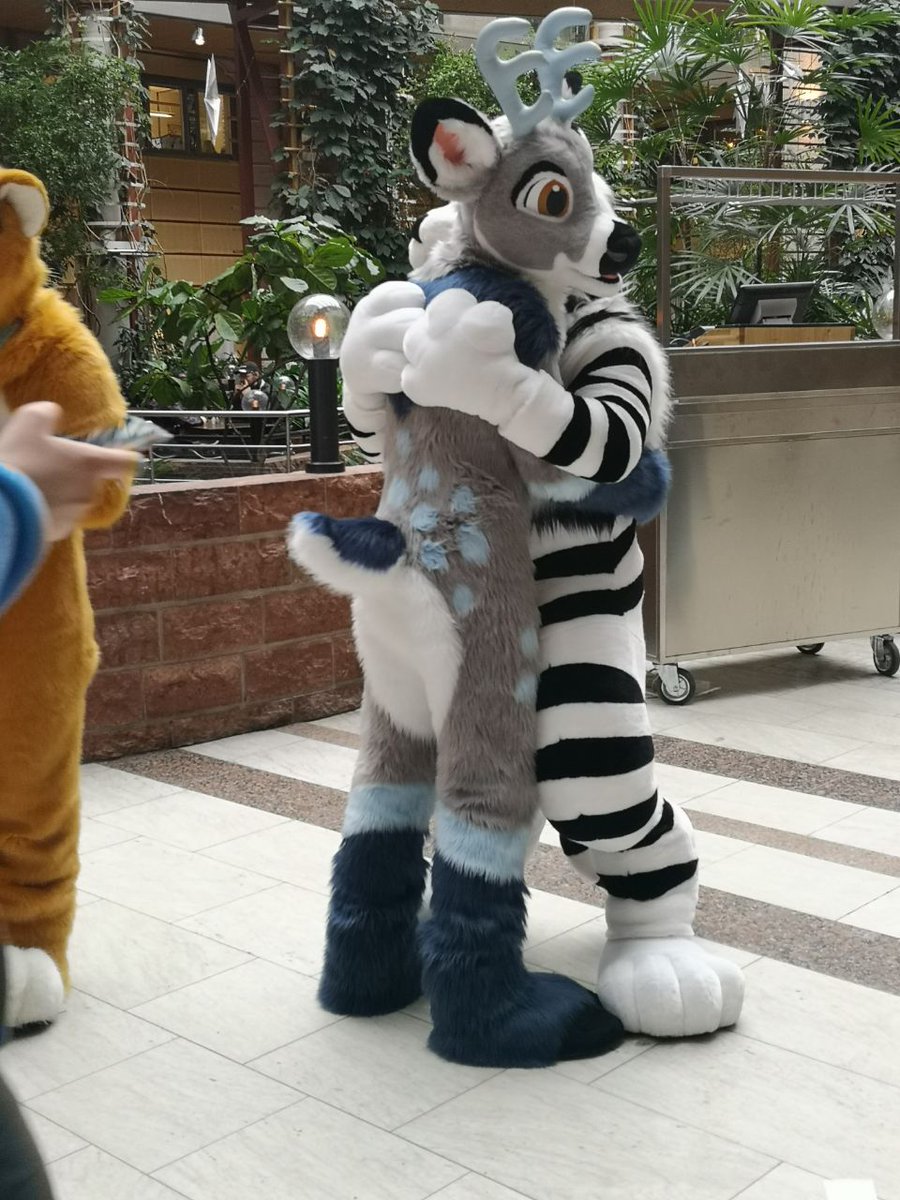 How to catch your prey properly…
Right, <a href="/CarlitoDurr/">Carlito 🍀</a> ? 

Pics by <a href="/RENIT1/">renit</a> / Suits by <a href="/b3mascots/">Traveler</a> &amp; <a href="/Zuri_Studios/">Zuri Studios</a>