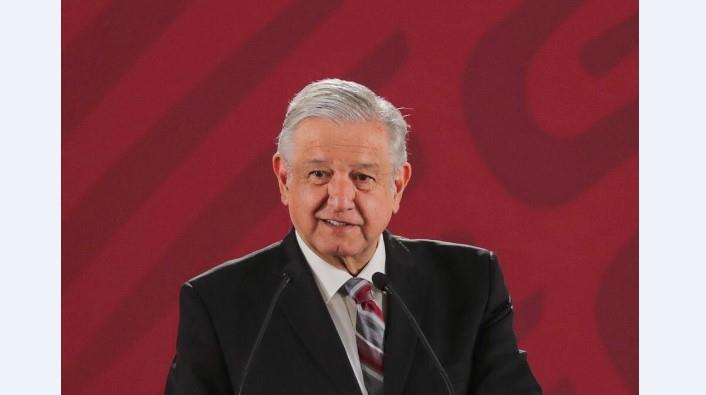 ELIMPARCIAL_DEP's tweet photo. 'Requetebién', así calificó AMLO las finanzas públicas del País. https://t.co/06in51sY0c #ELIMPARCIAL https://t.co/AIdbBWfSjK