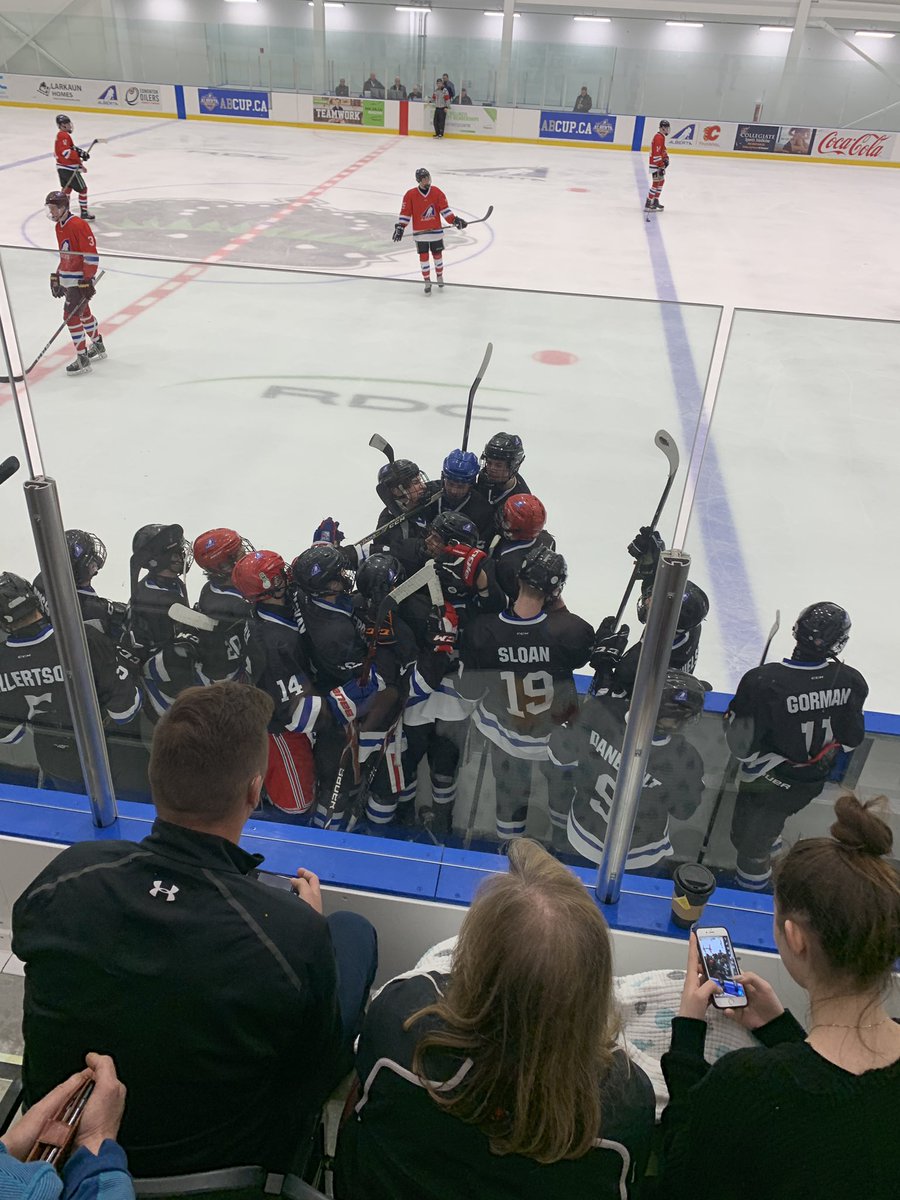 abcentraltmblk's tweet photo. Goal!!!!  1-0 Black!!  Dowhaniuk from Patten. https://t.co/ws1cBkKw39