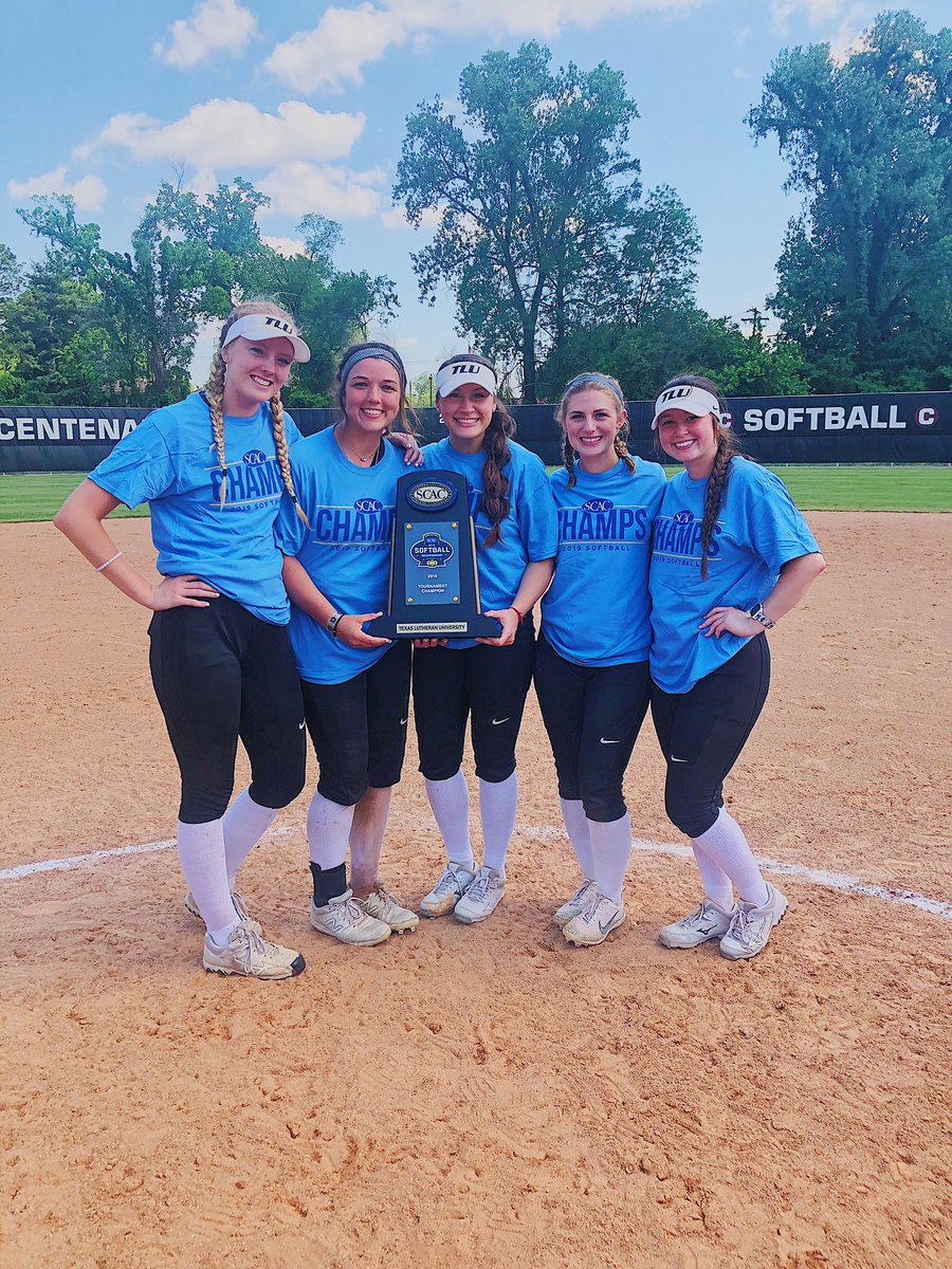 sarah__metzer17's tweet image. Thankful for the support of all family and friends and especially the girls from Centenary in the stands ❤️❤️ Conference champs #1down