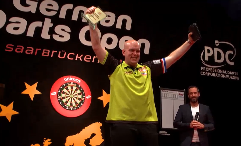 livedarts's tweet photo. Your 2019 German Darts Open champion - @MvG180! 👏🏆 #GDO19 https://t.co/HDT1XPIk5k