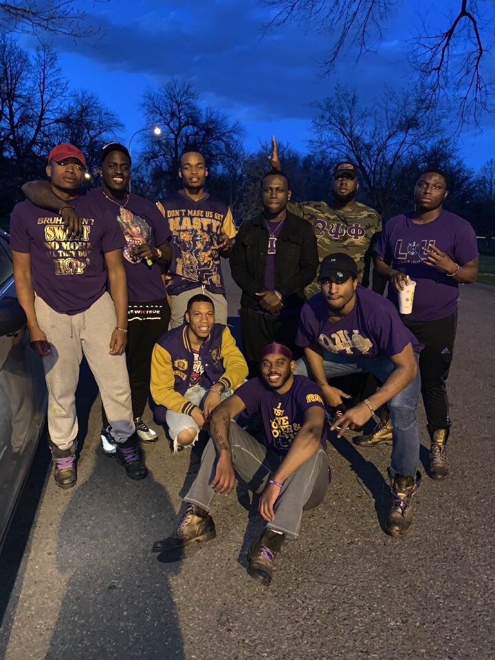 maparks22_'s tweet photo. 3 jackets + 7 medals + 4 academic excellence awards + 3 honor society initiates + 3 scholarships = 1 OWT A** chapter #mightyrawetasig #ΗΣ #8thd #HomeoftheHeavyweights #scholarshipbruhz #district #FA18 #RQQ https://t.co/iSkGO1sDJJ