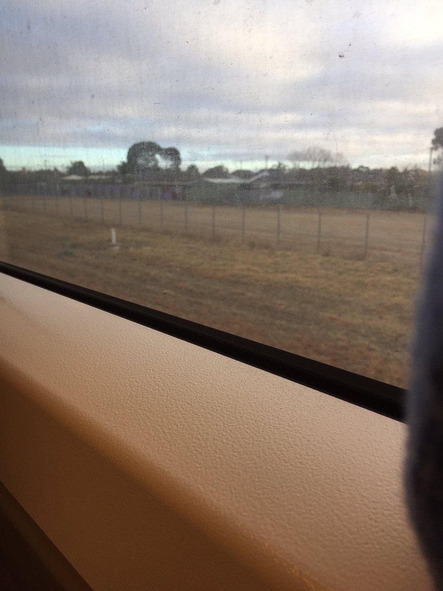 arj5877's tweet photo. Deer Park suburbs - such a lovely view from a stationary 7:16am @vline_geelong service!
Welcome back to reality...over priced tickets for under performing service.
#shittytrains #vlinefail #dayone #waiting @vlinefail https://t.co/xmXhjDopTS