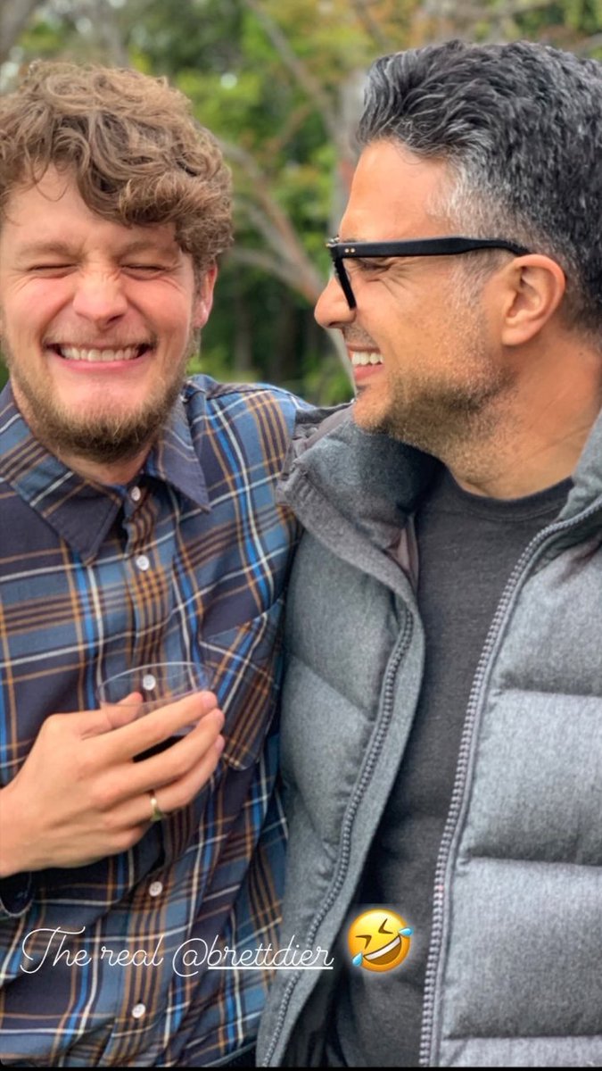CassiaGomesJC's tweet photo. #InstaStorie do Jaime Camil com Brett Dier 😉🤗😂
.
.
.
#JaneTheVirgin #jtv #jaimecamil #brettdier #Rogelifans https://t.co/BmNVkrAXSf