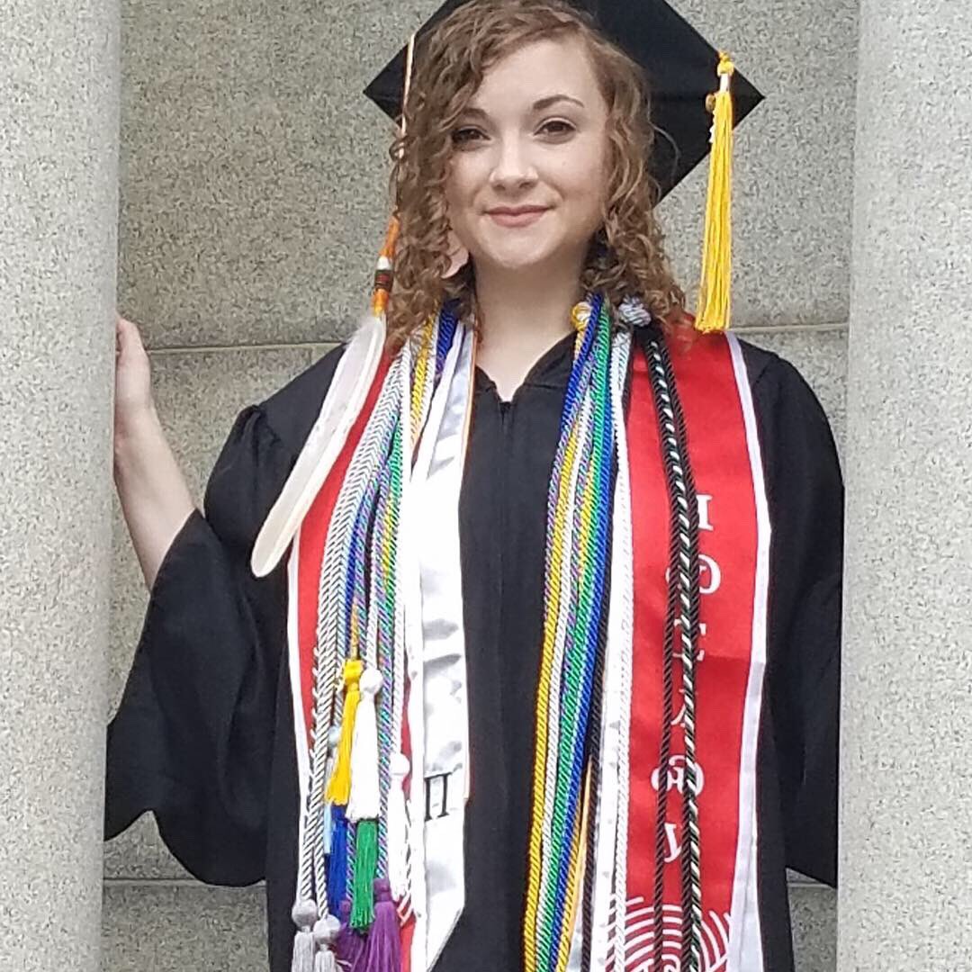 Keizerbug's tweet photo. I graduated yesterday and returned to where my journey began! #cherokeenation #JohnsHillMagnetSchool https://t.co/lpCP3uXCWK