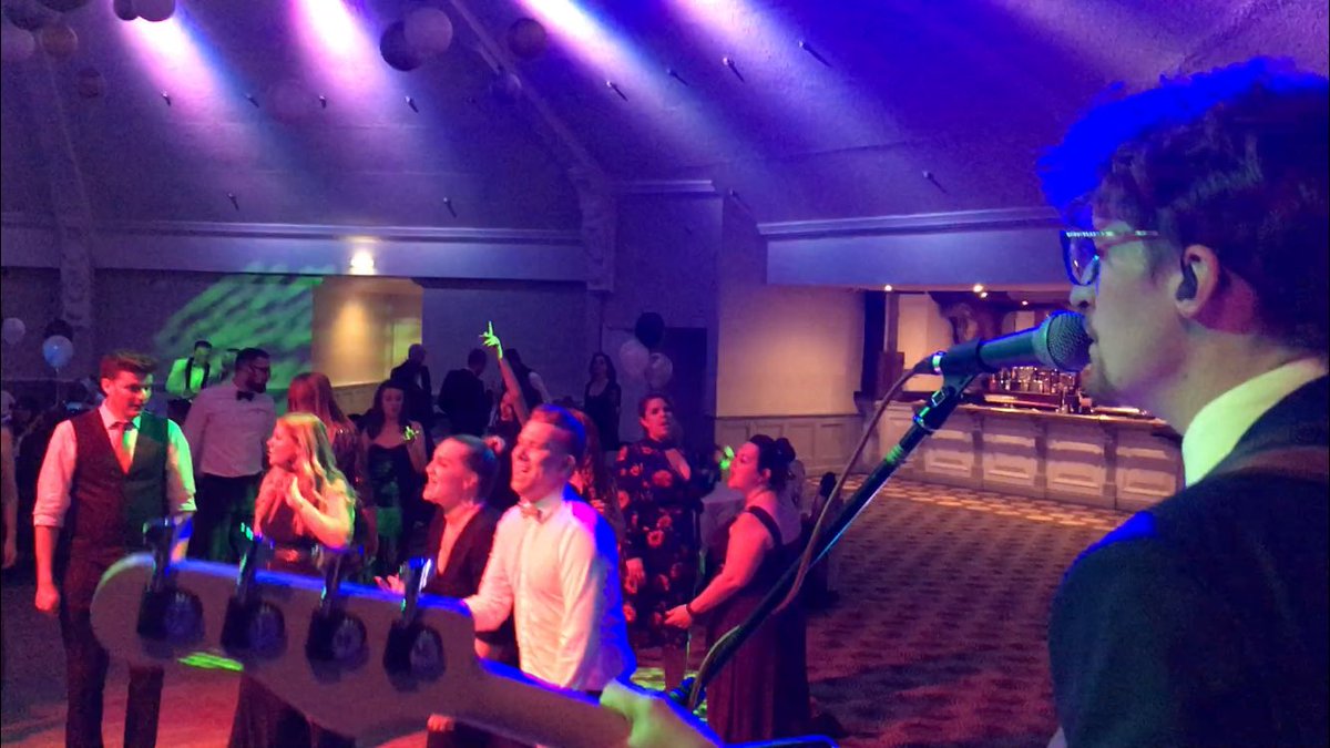Wow what a fantastic night playing the #LilleMaeCharityBall in support of #NorfolkSands and #NelsonsJourney at @HINorwichNth . Thanks to the awesome crowd, the event organisers and staff for a top night.