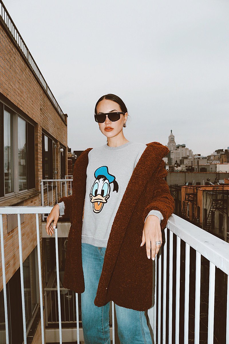 karinabnyc's tweet photo. New York is gray and gloomy today ☁️🗽☁️ I hope the weather is better where you are ☀️ @MKTstudioParis @SolsticeShades @Wrangler @karinabnyc https://t.co/Hil2qVbwcD