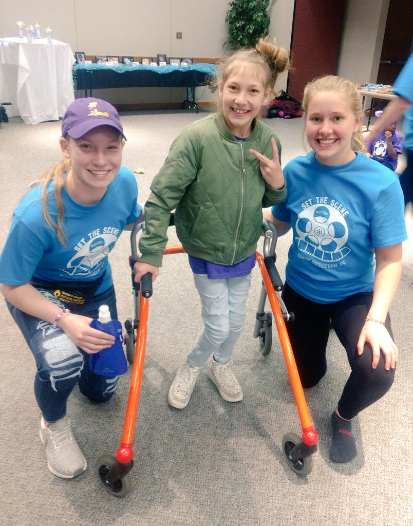 4hthiele4's tweet photo. Truly an indescribable experience 💃🏼🕺🏼 #LCDM14 #FTK 💜💛 https://t.co/AQ1UVlbjD0