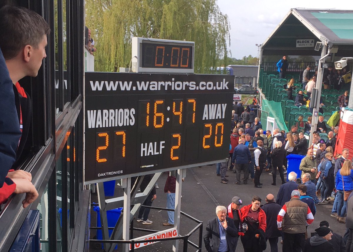 rich_nicol's tweet image. Cherries on the icing on the cake at #Sixways  #gLOSTer #Everytimeref @WorcsWarriors #COYW