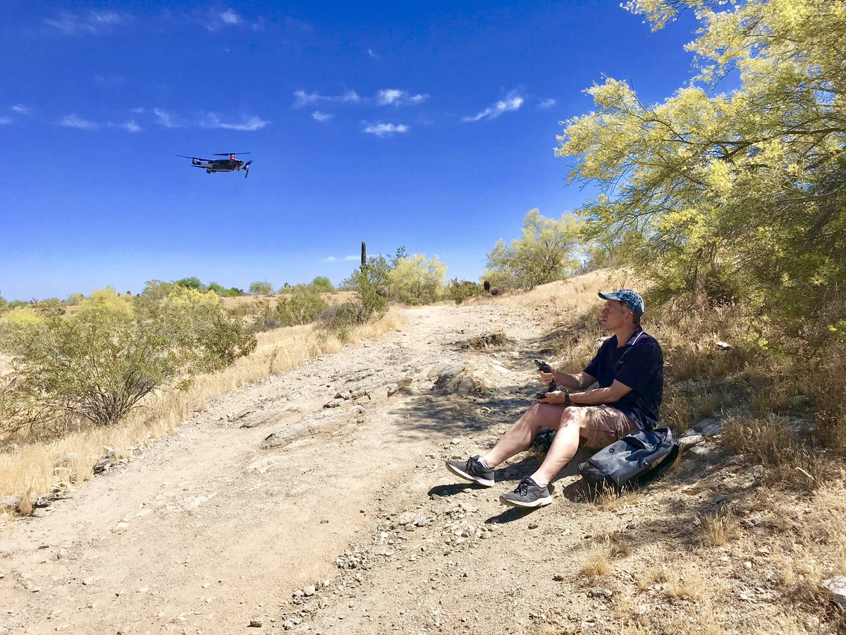 minwadhwa's tweet photo. Perfect day for flying drones with @AstroDocScott & @FluidityTech https://t.co/CnSMPPiHMI