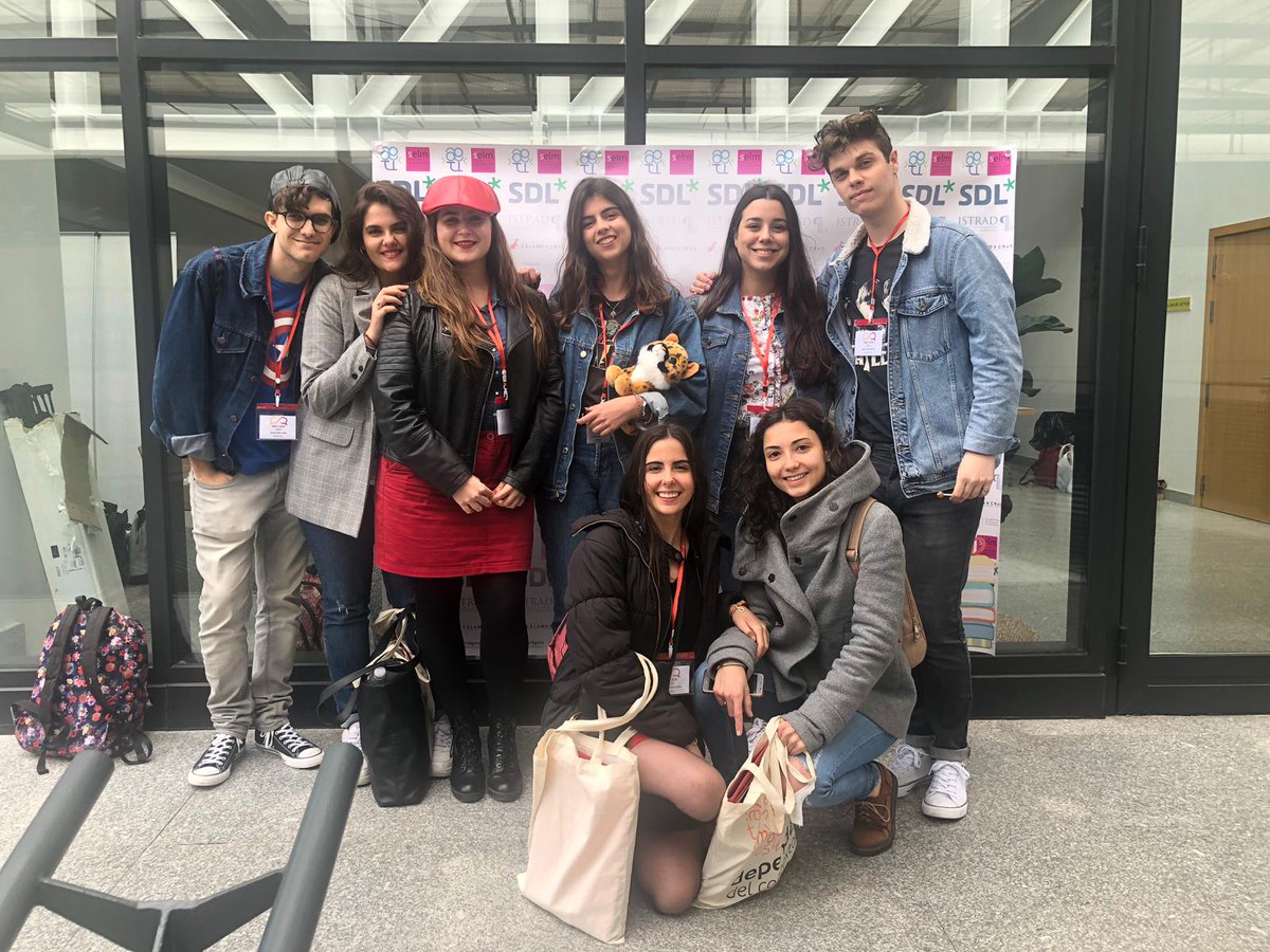 Iperezceron's tweet photo. Yo también quiero presumirme un ratito del ENETI. La verdad es que han sido unos días maravillosos en los que he disfrutado mucho, visto a gente que conocí el año pasado, gente nueva y aprendido más de la profesión. Nos veremos el año que viene.
#ENETI2019 https://t.co/J7H5awoRb9