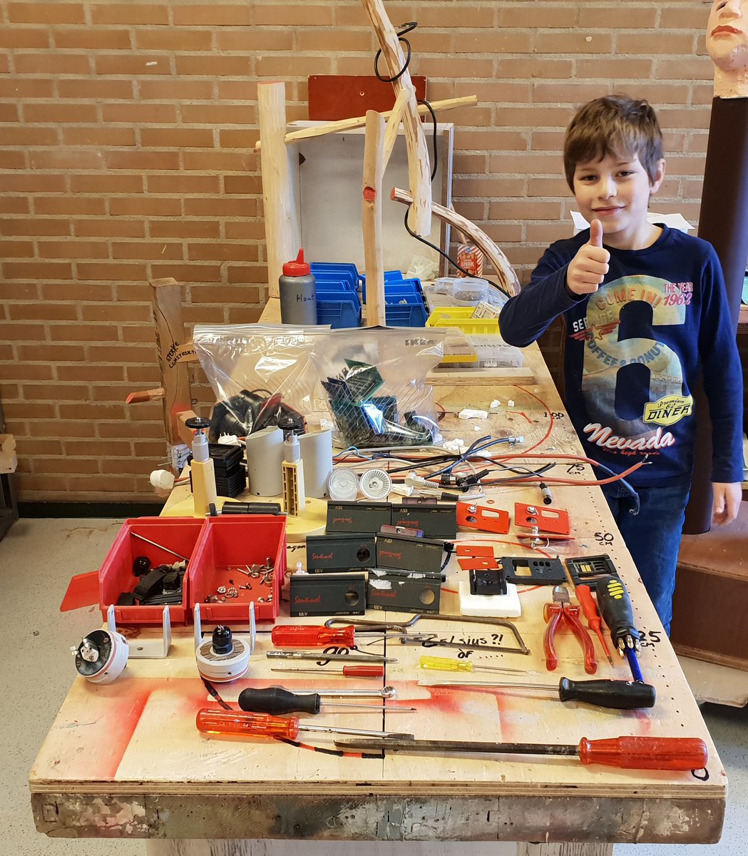 WALHALLAb_NL's tweet photo. @BarackObama Our young students aren't protesting with cardboards. Our young driven pupils are busy turning regular schools into sustainable schools, turning waste into recycled #WINDeye2 windmills, turning old furniture into new. They're too busy to protest.
#climatechange
#ActionSpeaks.. https://t.co/6OvkLVtZVw
