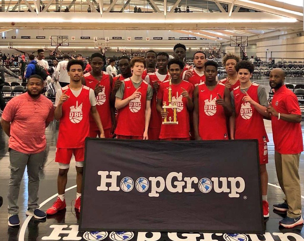 CONGRATS @DistrictBC 16U for going 5-0 and winning the championship @TheHoopGroup Pittsburgh JamFest
@DBC_NATION @Coach_QDulic @HereGoJayAgain @PrepHoopsMD 
@candigirl1213 
#onlyup #hardworkpaysoff #keepworkinghard #issaclubthing