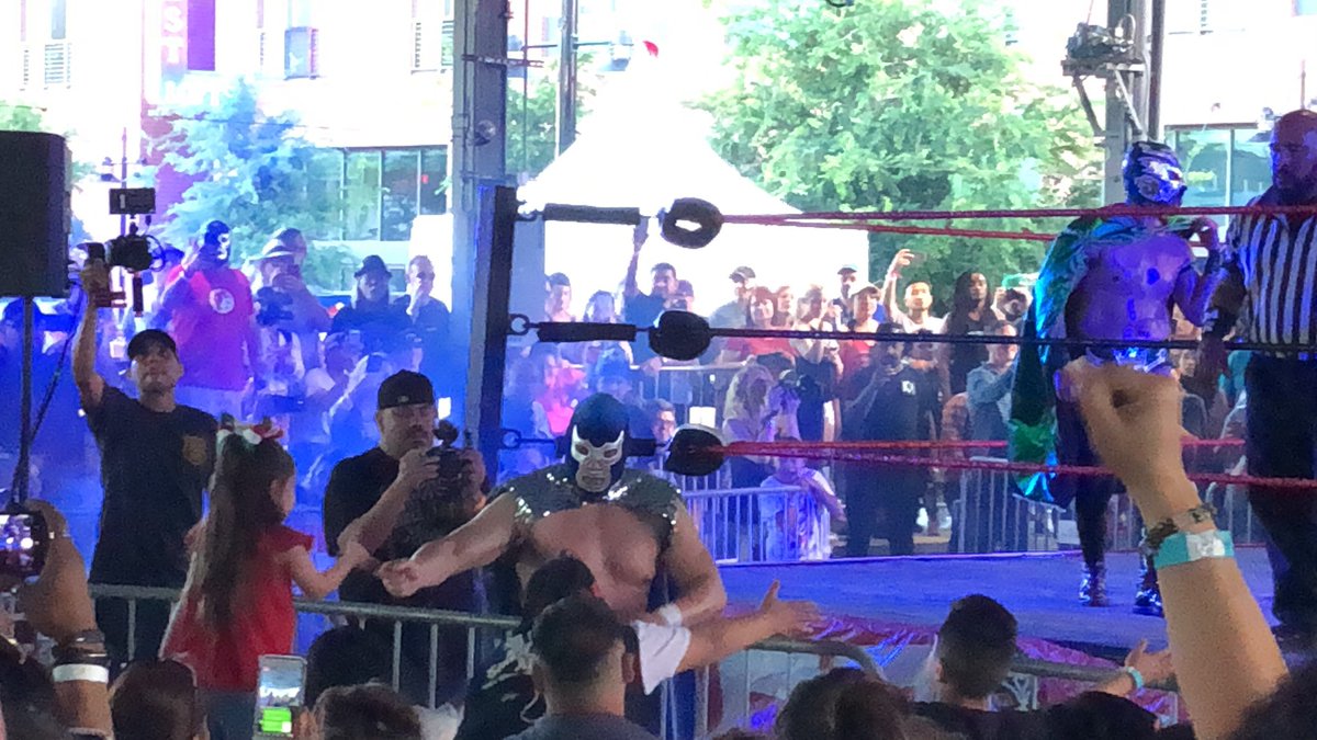 p_lopez78's tweet photo. #TacoLibre was a total success!! And my son rocked the stage with his Mariachi #MariachiSolAzteca! #GPFAA #GPISD #Dallas #Tx ... #tacos #luchalibre #music and #family make for a great day in #Texas! https://t.co/4iDrPbt0NF
