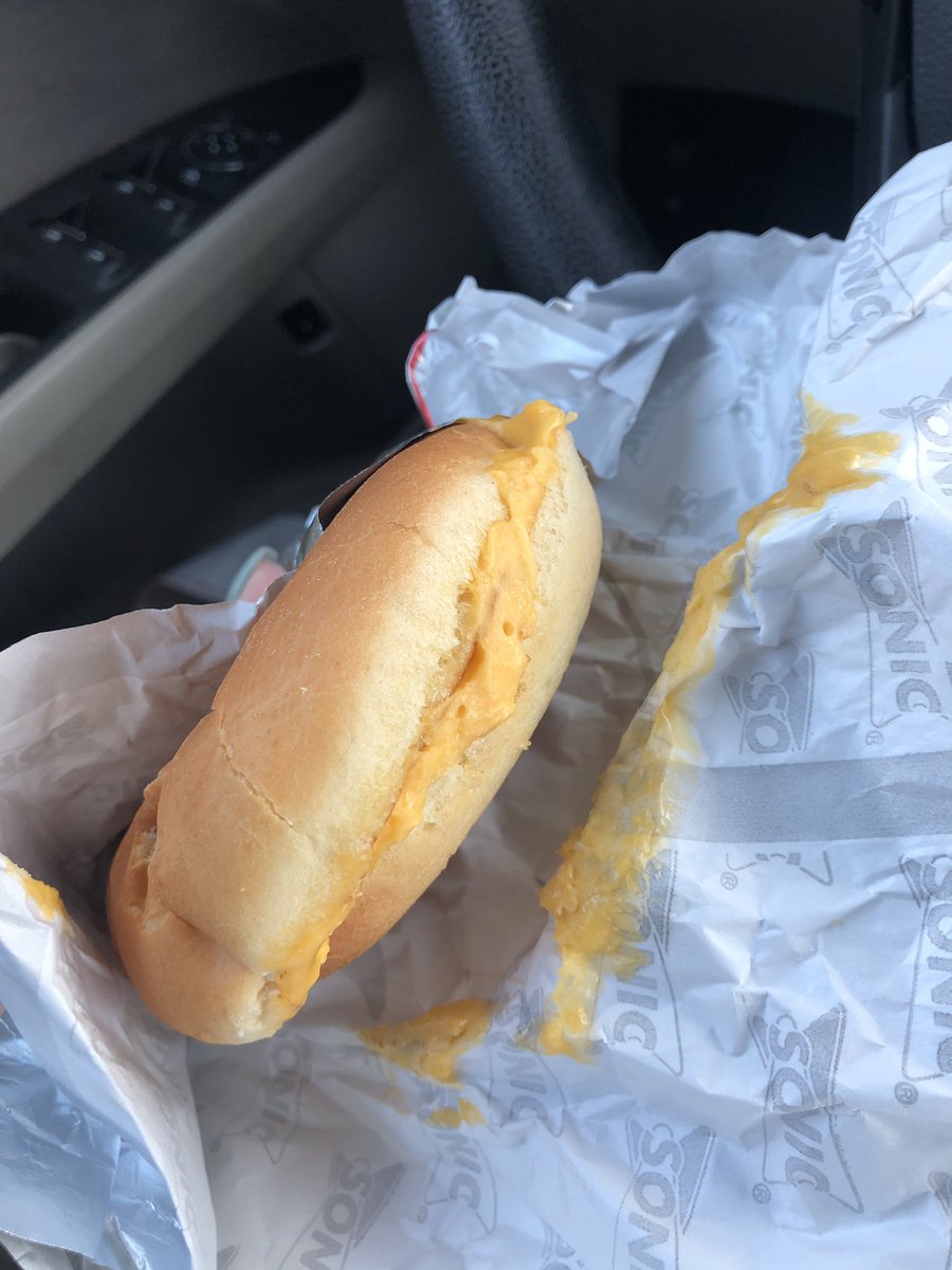 Adelyn A. tweet media