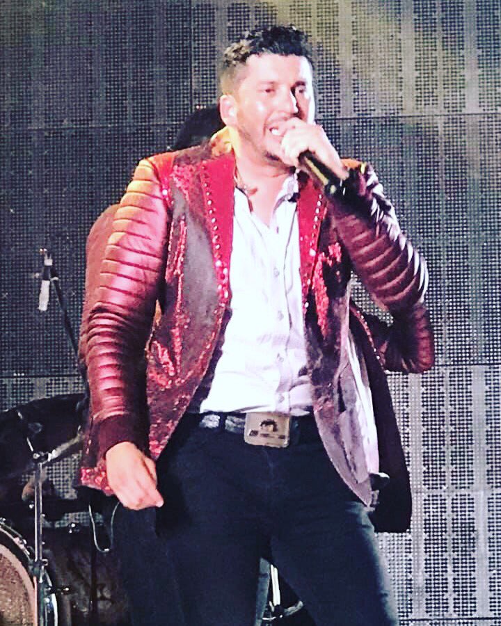 luisangelelfla's tweet photo. Buenas tardes 😃 #LuisAngelElFlaco #MisFansLosMejores https://t.co/KE2inY1Xtm