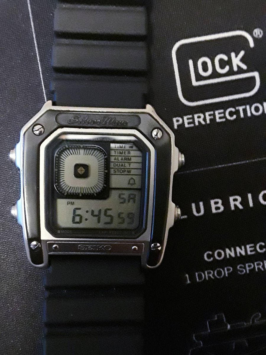 鉄砲五一五 セイコーデジボーグ 1997年購入以来 何度もモジュールを替え16年8月にはついに自分で修理 ところが昨日文字が欠ける現象が出ました が また修理 セイコーデジボーグ Seikog757 セイコー007 ビンテージデジタル デジタル 腕時計