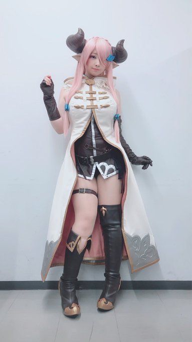 Twitterのコスプレ画像14