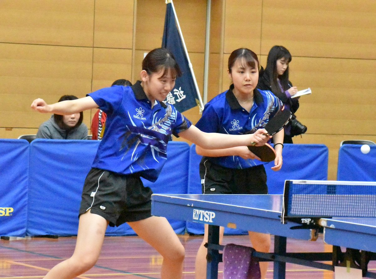 kindai_sports's tweet photo. 【卓球部】2019年度春季リーグ戦/3日目/神戸松蔭学院大/いきいきランド交野
=女子=
近畿大 2-5 神松蔭大
高橋優花 3-1 代田
中谷紗公良 0-3 厚地
中原千春 1-3 鶴岡
高橋優花 3-2 代田
海津天音 岩濵
田熊光里 1-3 鈴木
海津天音 0-3 枝廣
徳持ひか 1-2 岩濱
#近大 #卓球 #kintt https://t.co/G6aBmcimZP