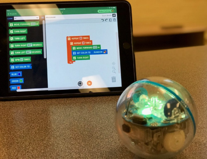 SASeducator's tweet image. "CodeSnaps helps introduce as many students as possible to computer science by breaking down barriers to early access to computing." This is why we're so proud of what we do! @jensabourin @SASSoftware #SASGF #CodingForAll