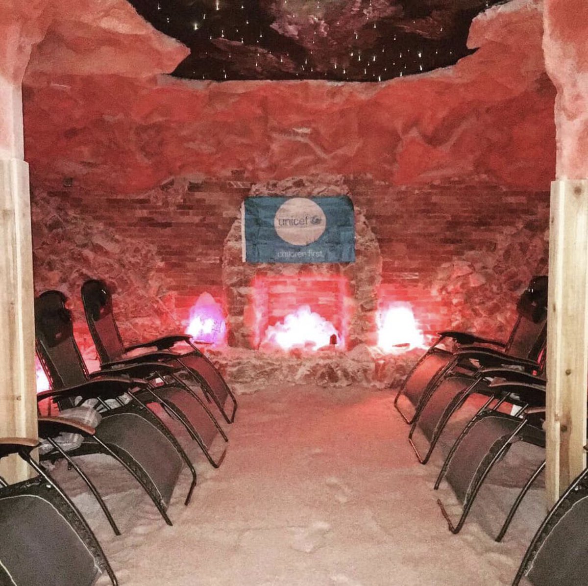 IndyUnicef2016's tweet photo. Almost out of time to buy ur single visit salt cave card! Help support Indy Unicef in the fight against Human Trafficking. If you are interested talk to an officer! https://t.co/4DvDPeUYf9