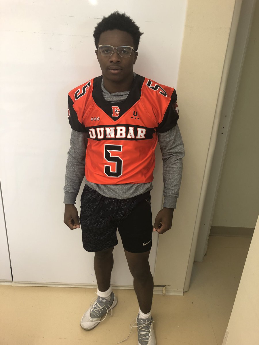 Unison__LLC's tweet photo. It is truly my pleasure to say that I was able to help my Alma mater Dunbar🔴⚫️get new uniforms through my Athletic Apparel company @unisonthebrand Good Luck on this season #RollTide 🌊 #DunMob #ValleyBoyz https://t.co/VP1MyVBUjz