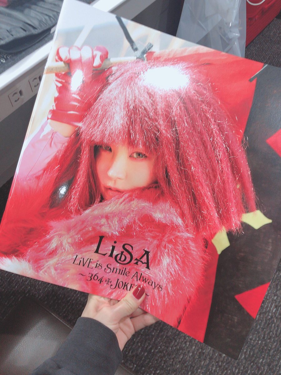 フォトブックをゲットしてFCブースに行くと、特別なものもらえますっ