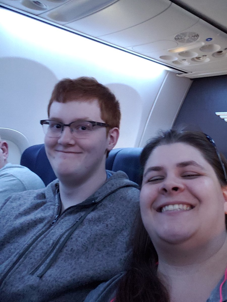 mbarendr's tweet photo. On our way home!!! Thanks @NtlJSHS #JSHS2019 @DeScheppl and thanks @SouthwestAir for taking us there!!! https://t.co/KFDeOz3Xj2