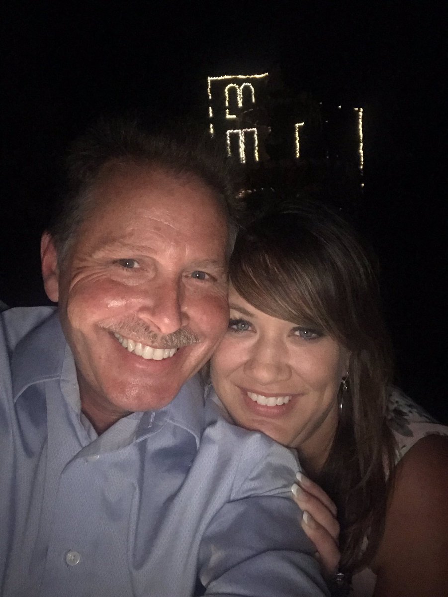 Lyndsey Albrecht tweet media