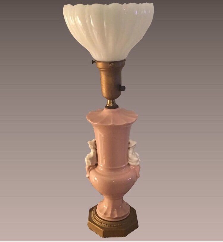 Atlantiques5's tweet photo. https://t.co/smOlz4ezQj loves pink for Mother’s Day! Find it at my #etsy shop: Mid-century table torchiere lamp with milk glass shade in pink porcelain and brass with white porcelain figure on sides  #housewares #lighting #pink #midcentury #mothersday https://t.co/AJqLSqDNIF https://t.co/pADoG2Uvyg