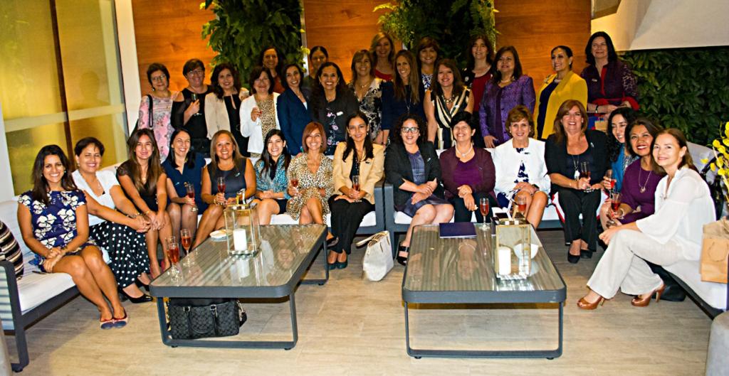 Celebramos el ingreso de nuevas asociadas a Womenceo Peru.🔝 

#WomenCEOPeru #LiderazgoFemenino #CAMVHIO