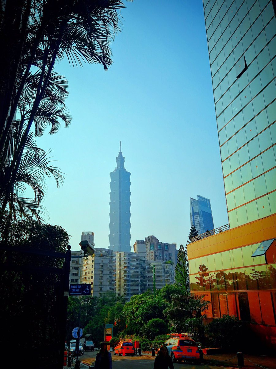 kitkat_ns's tweet photo. #tipei taiwan https://t.co/9xtN1KpXpY