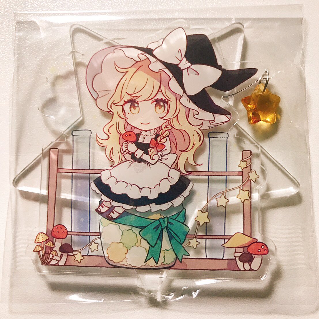 霧雨魔理沙 「例大祭に持っていくアクスタ?星かわいい  #好きを形にトリニティ 」|もずくず🐘例大祭う34bのイラスト